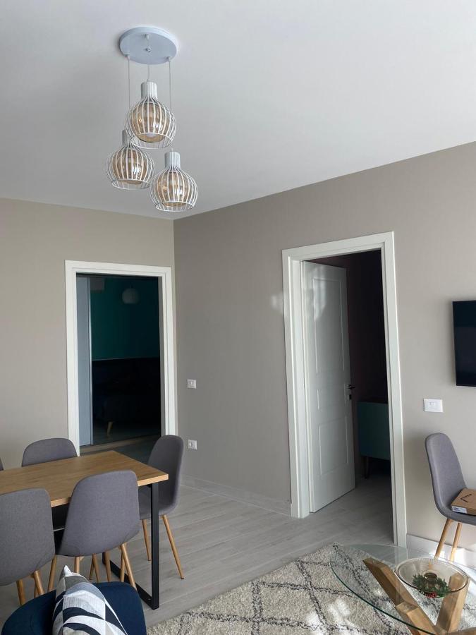 Alma Rose Apartment Korce Esterno foto