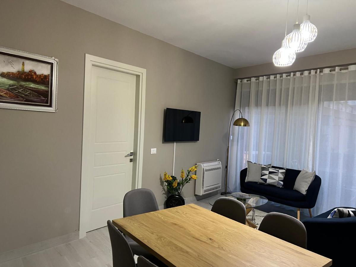 Alma Rose Apartment Korce Esterno foto