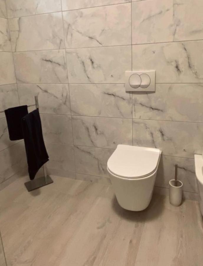 Alma Rose Apartment Korce Esterno foto