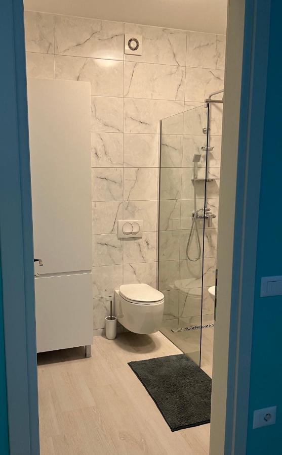 Alma Rose Apartment Korce Esterno foto