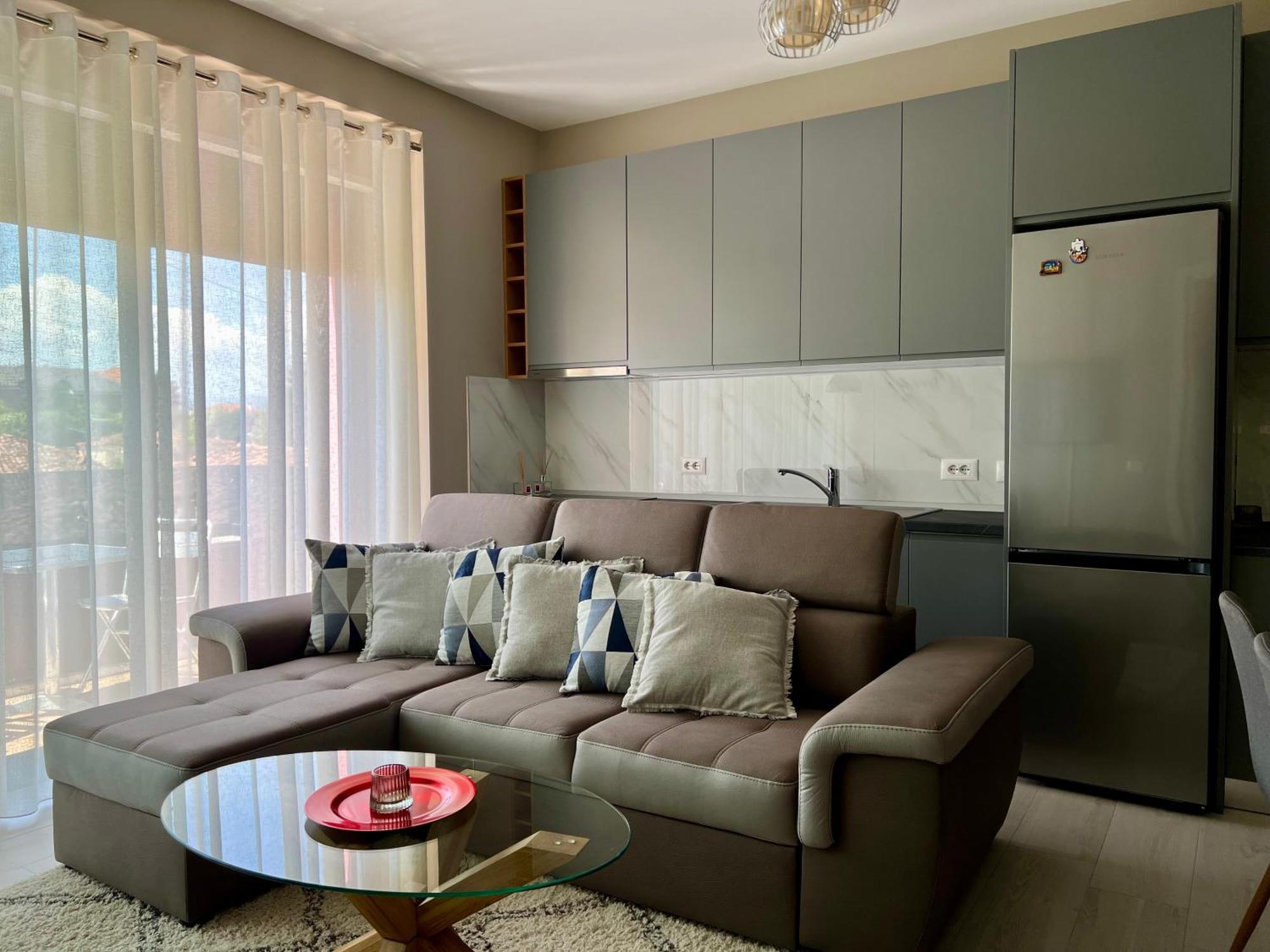 Alma Rose Apartment Korce Esterno foto